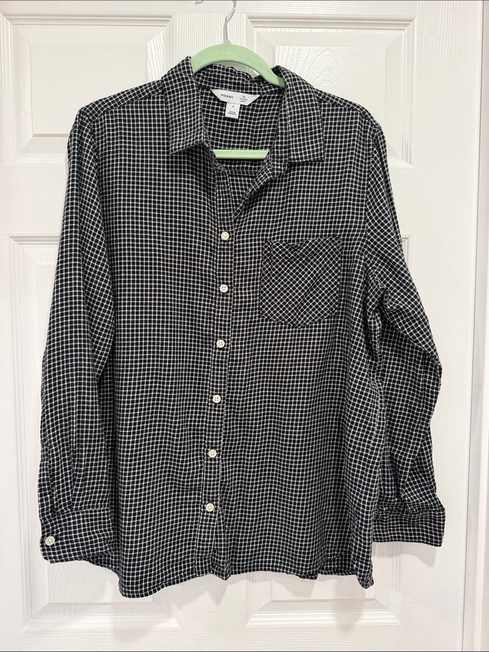 Old Navy ‘The Classic Shirt’ Button Down